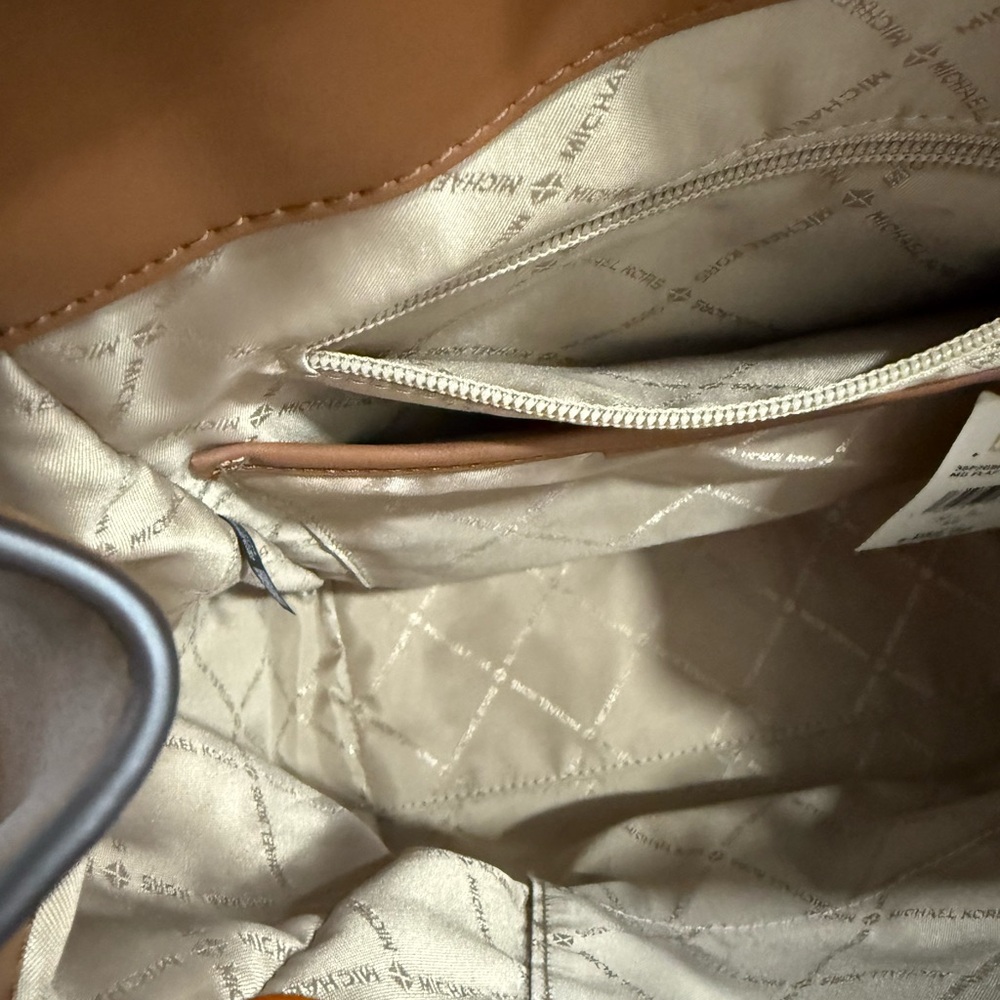 Michael Kors Tan and Cream Signature Backpack- ALMOST New.. Tag still attached! - Picture 7 of 13